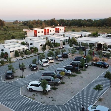 Imperial Resort Ulcinj Exterior photo